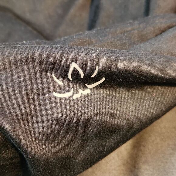 New Beyond Yoga Black Scarf Infinity Scarf With Pocket - Picture 5 of 10